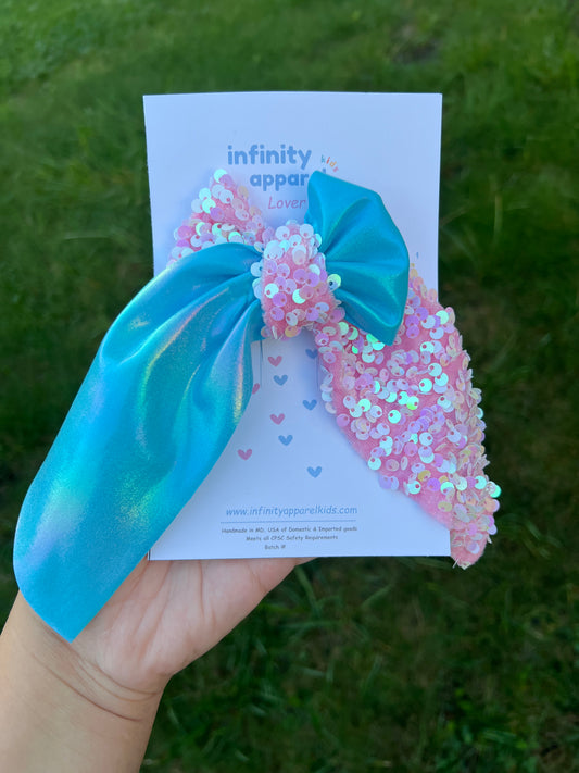 LOver- Clip hair Bow