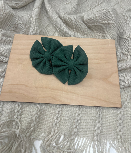 Deep Green Pinwheel Piggie Set