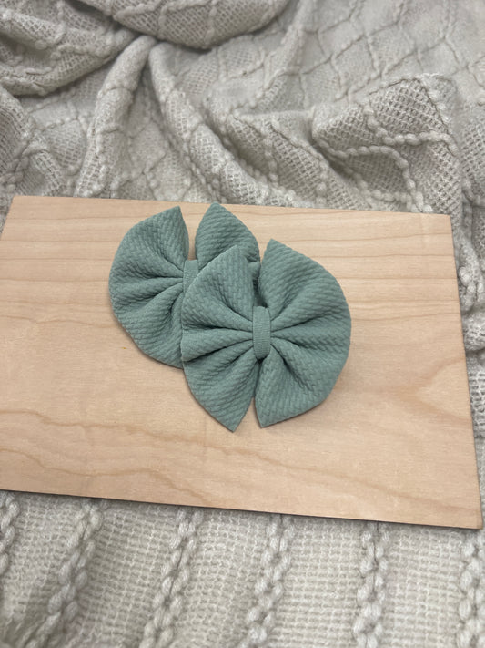 Sage green Pinwheel Piggie Set