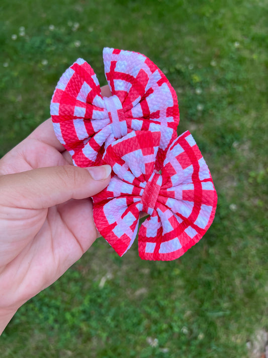 Red Gingham Pinwheel Piggie Set