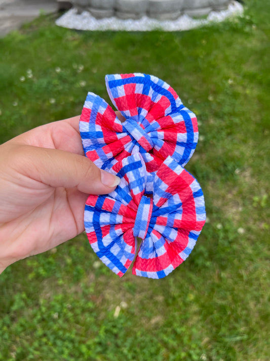 Red/Blue Gingham Pinwheel Piggie Set